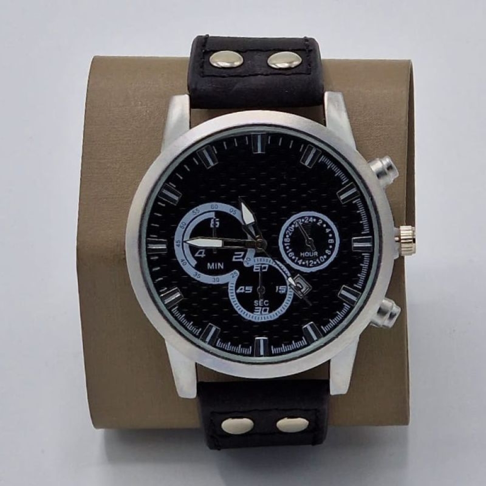  Ceasuri pentru Bărbați cu Data cu Curea din piele - 4 Modele Diferite, Engros