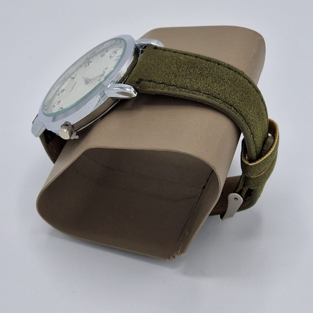  Ceasuri pentru Bărbați cu Curea din Piele - 4 Modele, Engros